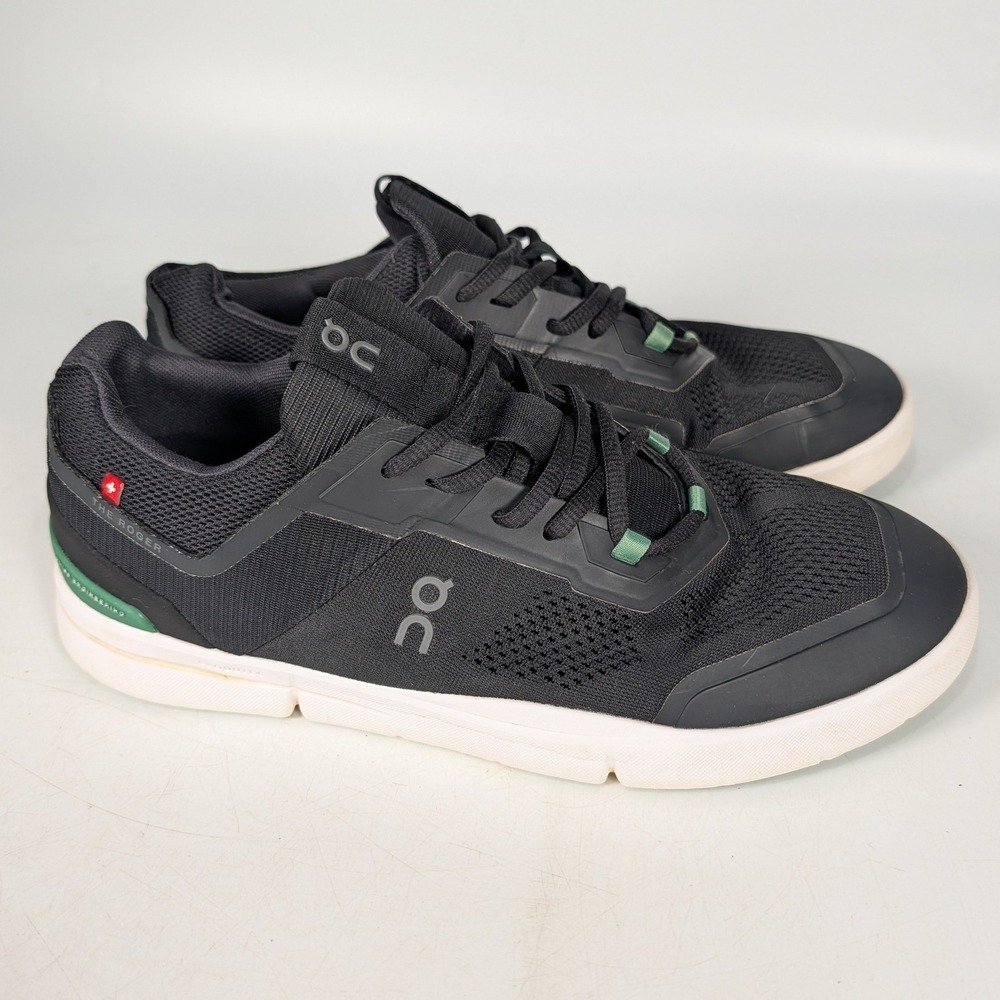 On Running The Roger Clubhouse Mens 10.5 Black Sneakers Court Shoes